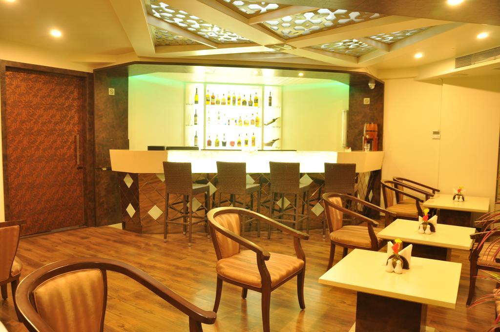 Hotel Green Olive Aurangabad  Exteriör bild